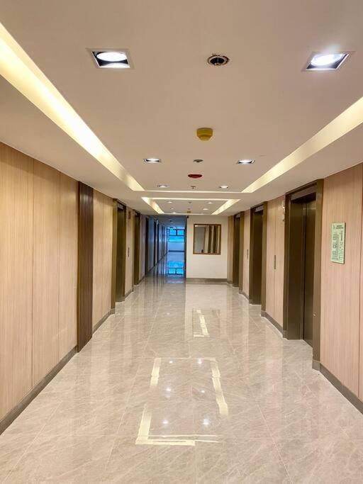 Apartment Claysky Staycation 1br Unit Near Moa With Netflix & Disneyplus Manila