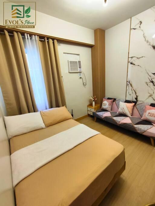 Trees Residences Staycation Evol's Place * Manila