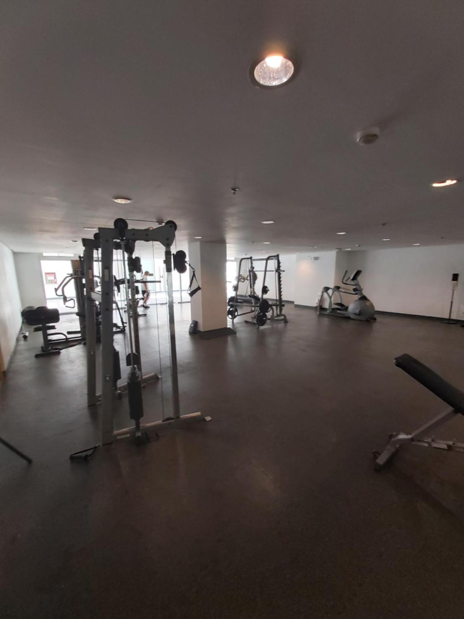 Beautiful 1br Simple Luxury Near Bgc *