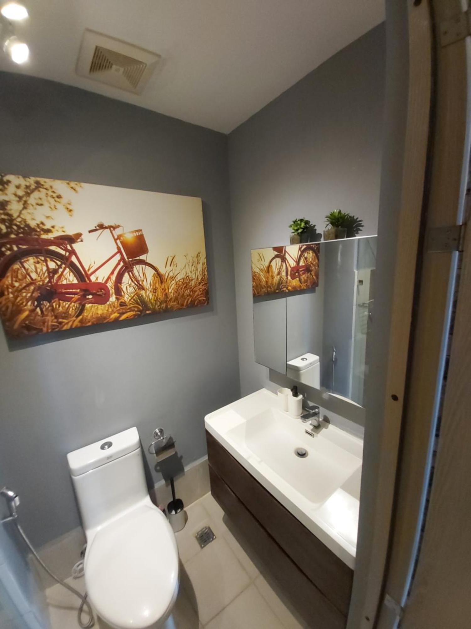 Beautiful 1br Simple Luxury Near Bgc Apartment Manila