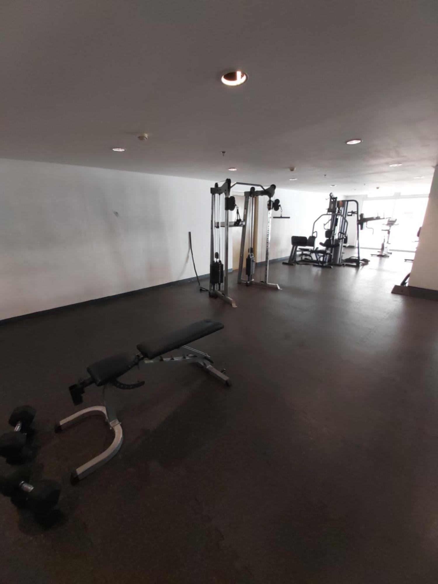 Beautiful 1br Simple Luxury Near Bgc Apartment Manila