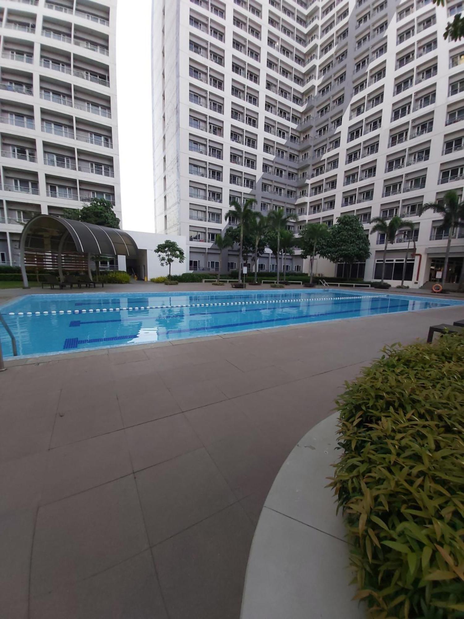Beautiful 1br Simple Luxury Near Bgc Apartment *
