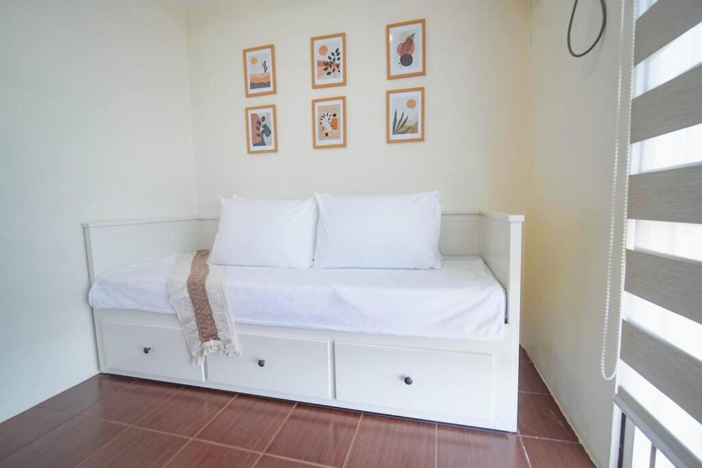 R'holistay Kasara Urban Residences Pasig Apartment