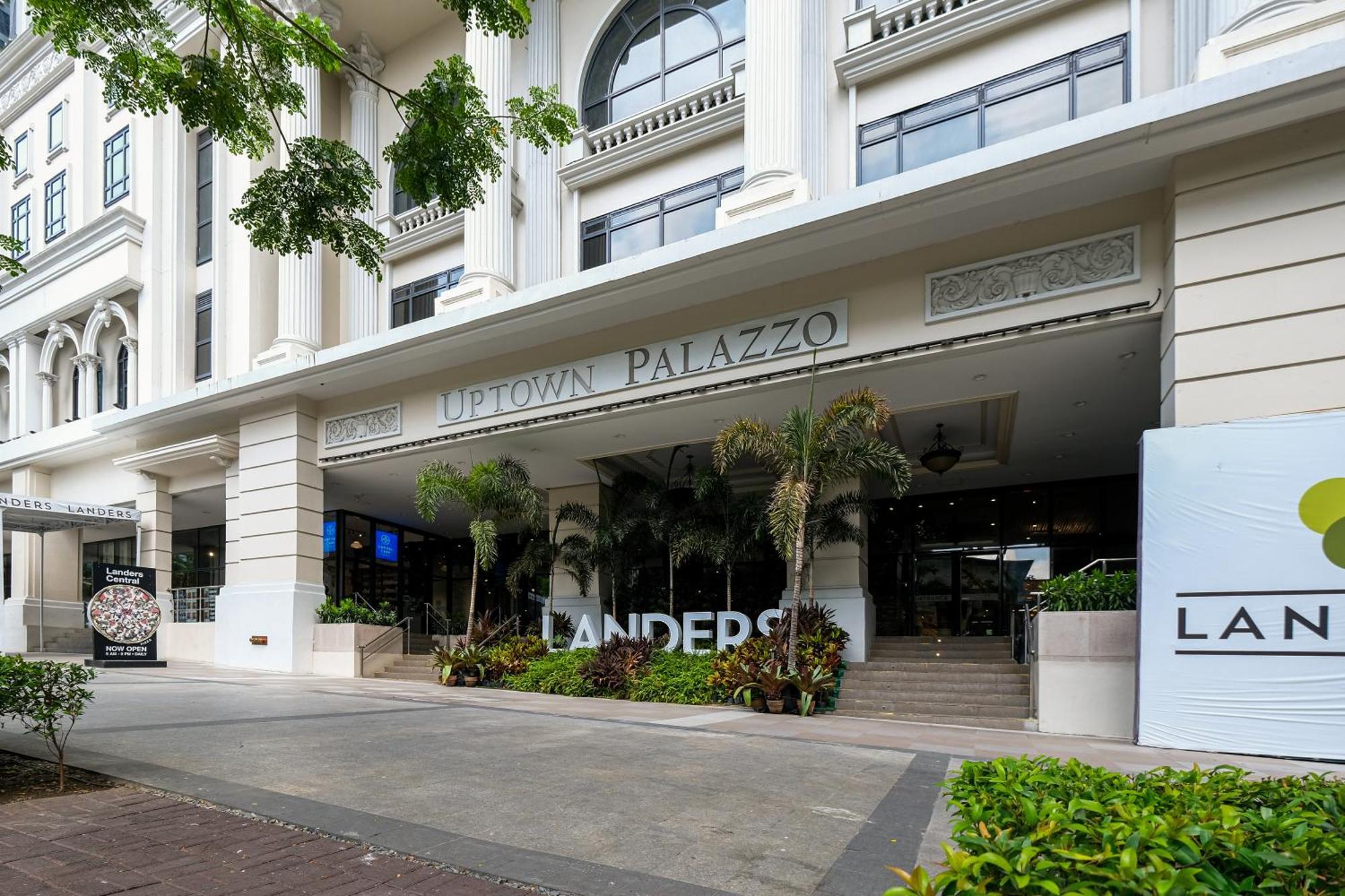 Bgc 2br Uptown Parksuites With Balcony And Bathtub Apartment Manila