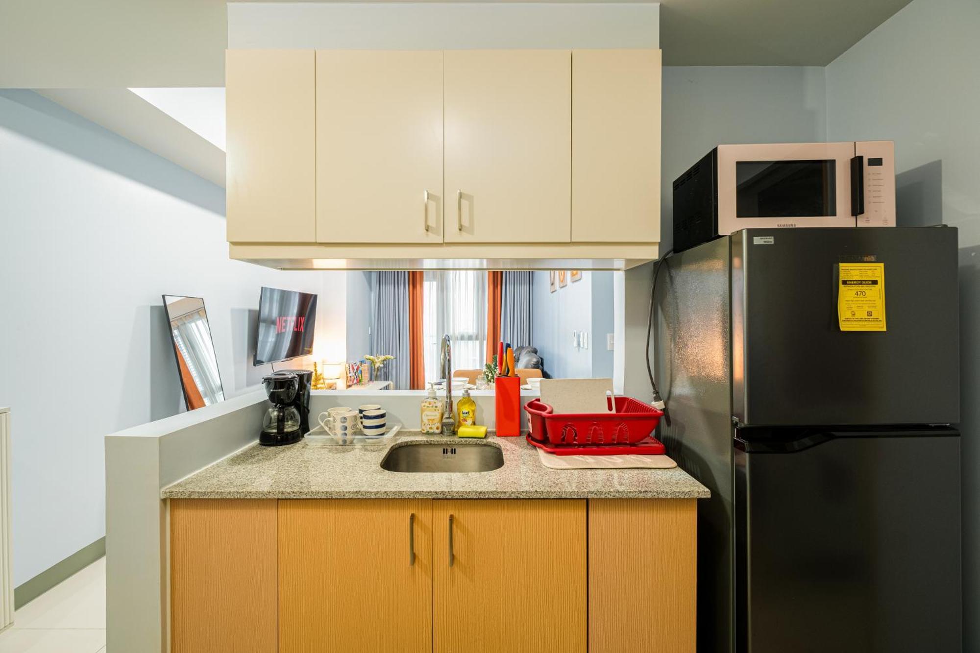 Bgc 2br Uptown Parksuites With Balcony And Bathtub Apartment *
