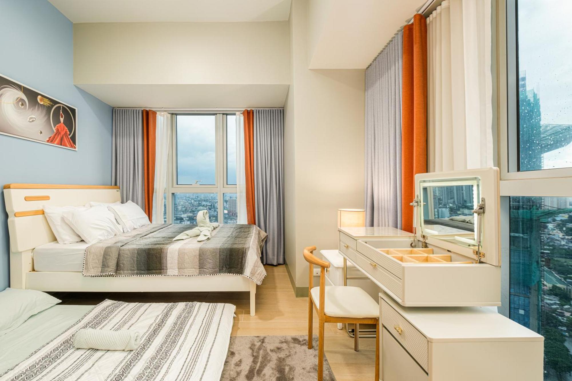 Apartment Bgc 2br Uptown Parksuites With Balcony And Bathtub Manila