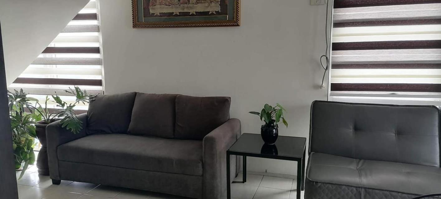 2 Bedrooms Access Penthouse Unit