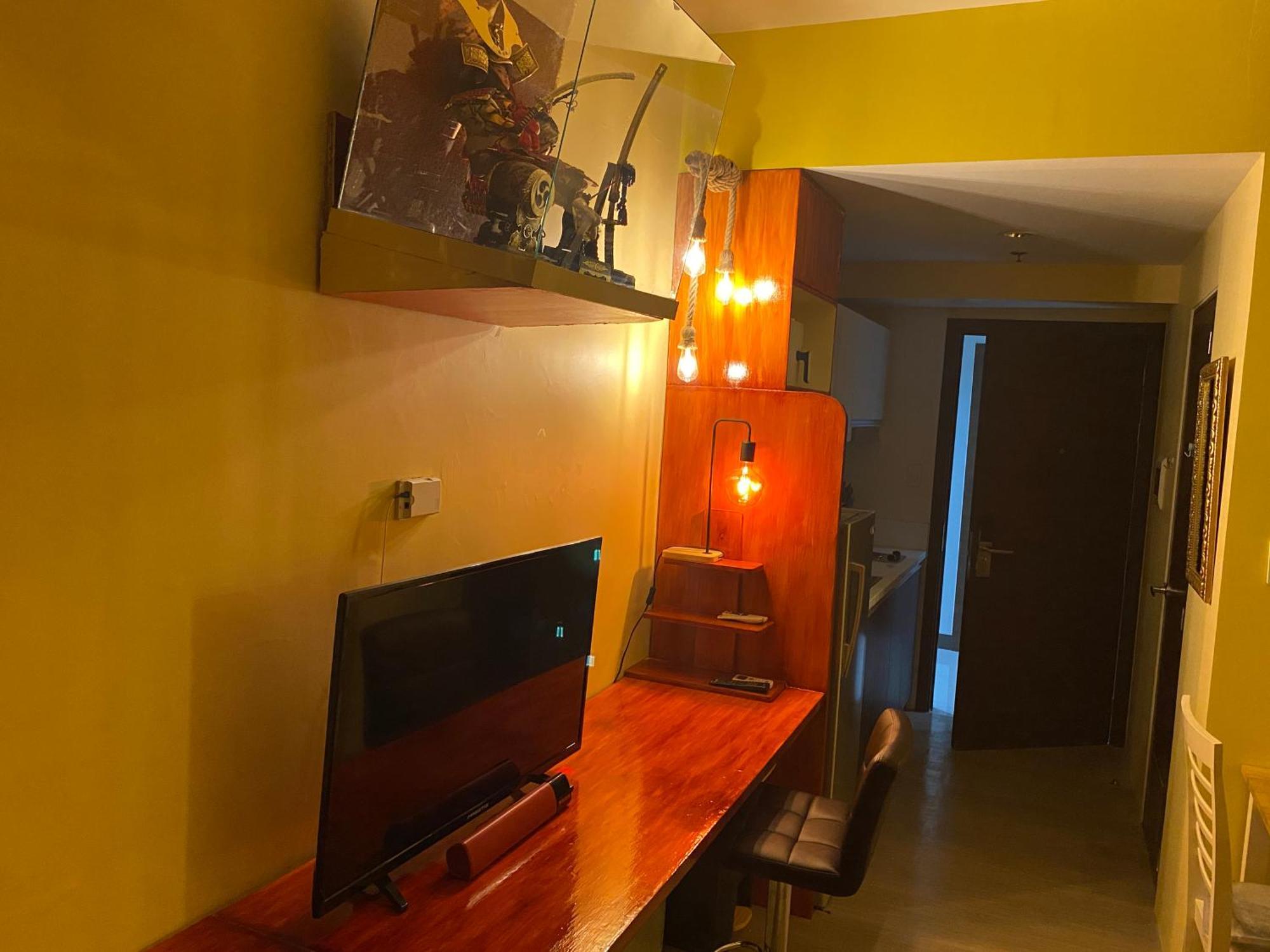 Zen Japan Oasis Tokyo Tranquility Makati Blazing Fast Internet 300 Mbps Apartment *