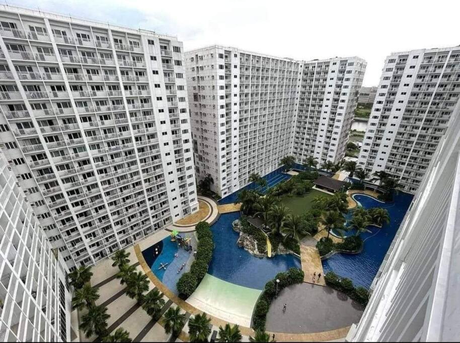 Da Residence-1br In Moa W/ Direct Pool Access Apartment *