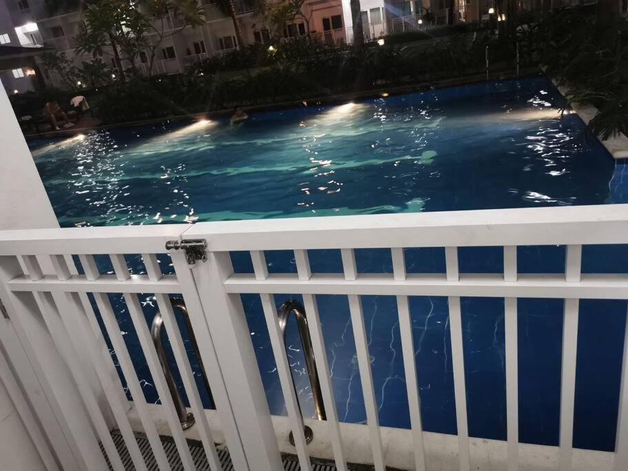 Da Residence-1br In Moa W/ Direct Pool Access *