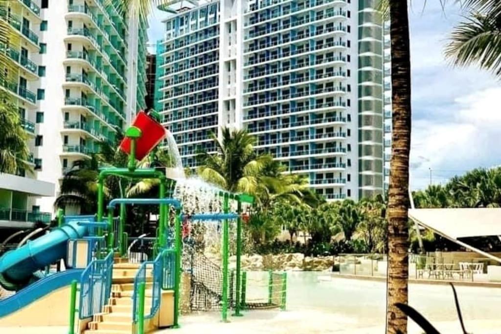 Holiday home Azure Skyview 1br Netflix Karaoke Ps3 Airport *