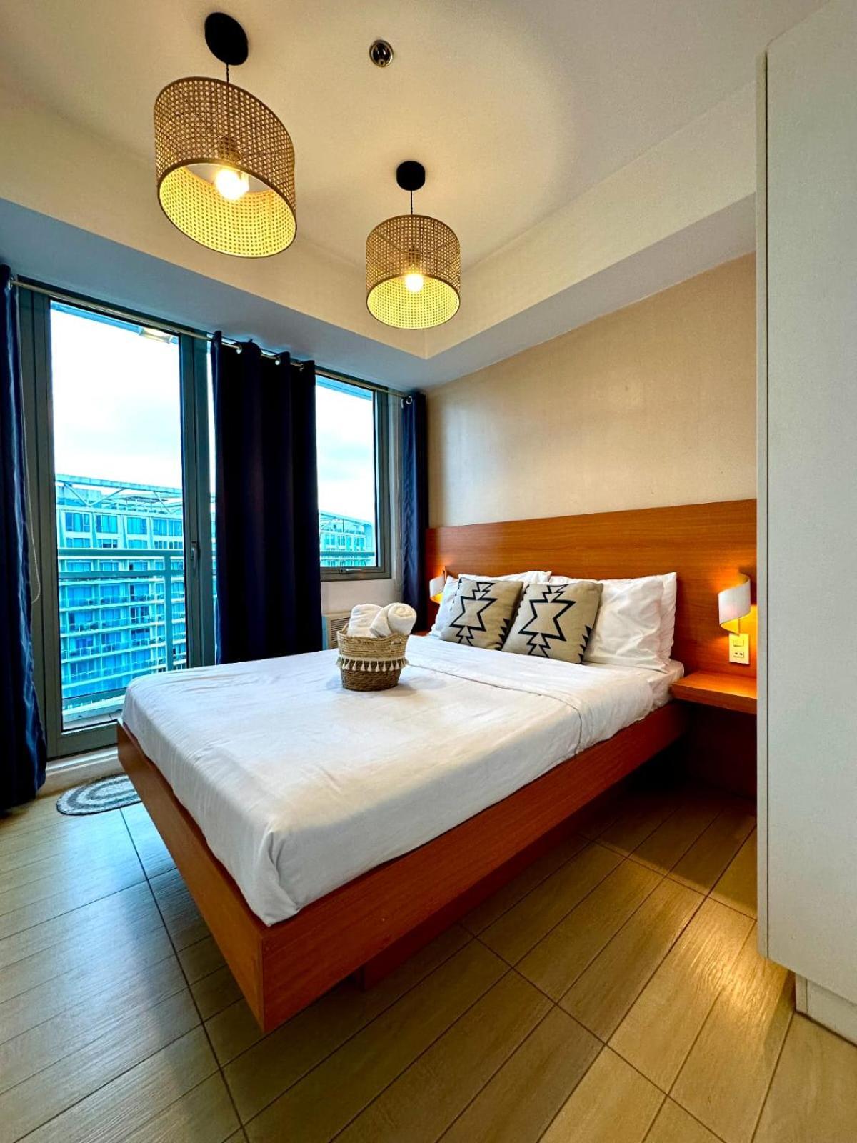 Apartment Vissers Crib At Azure Urban Residences Manila