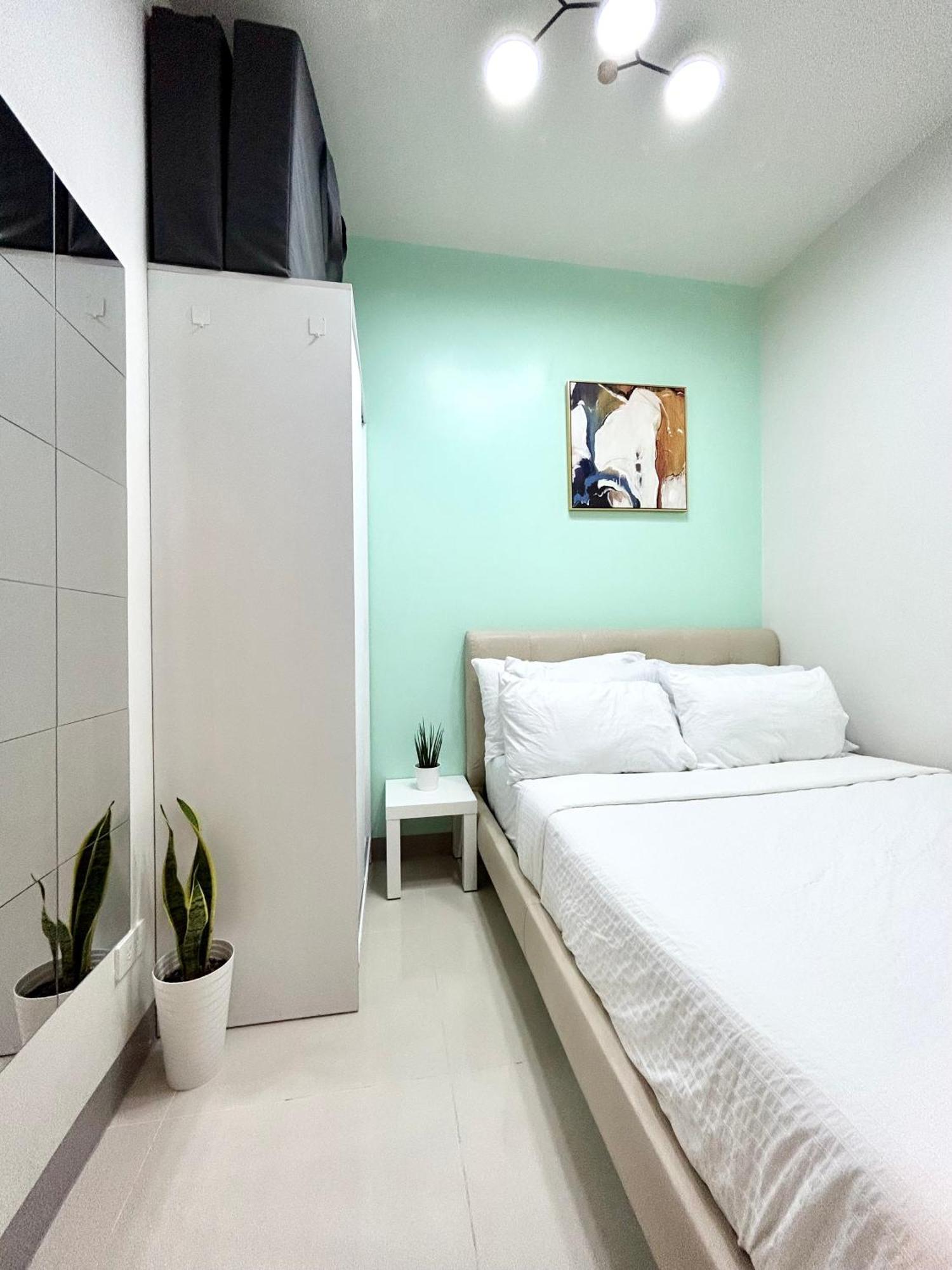 Apartment Claysky Staycation 1br Unit Near Moa With Netflix & Disneyplus *