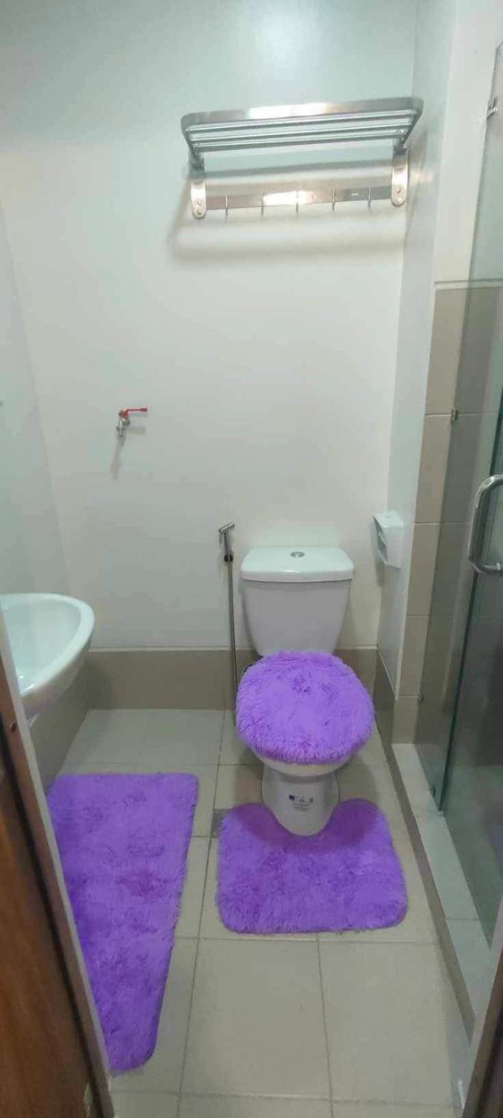 Rcsharea Staycation Manila