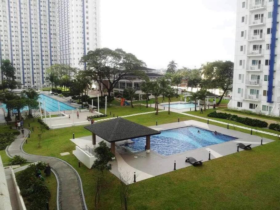 #77 The Grass Residences Tower 1 Apartment *
