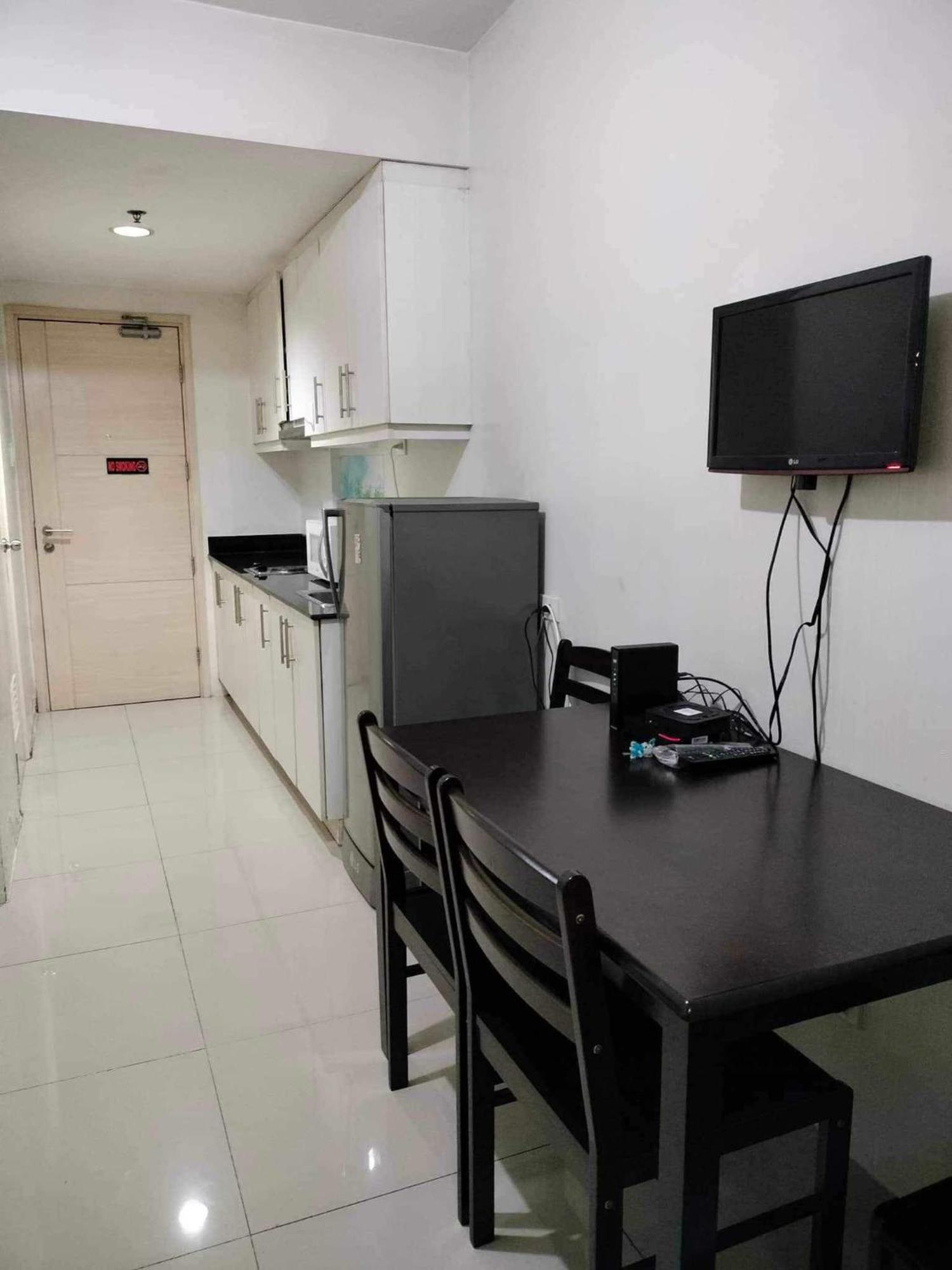 Sea Residences Tower F Pasay Moa Complex Aparthotel