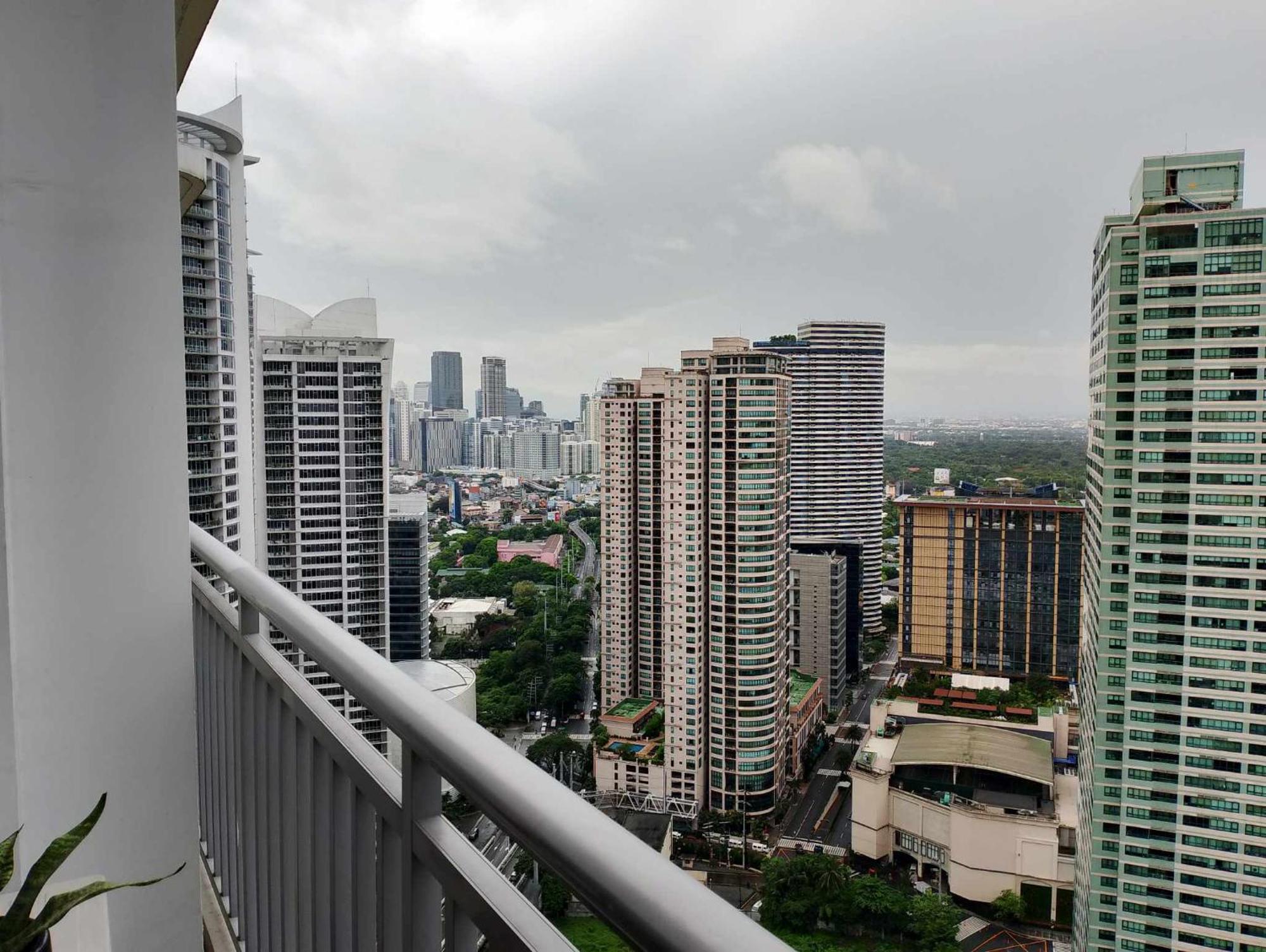 De Michi - Acqua Private Residences Manila