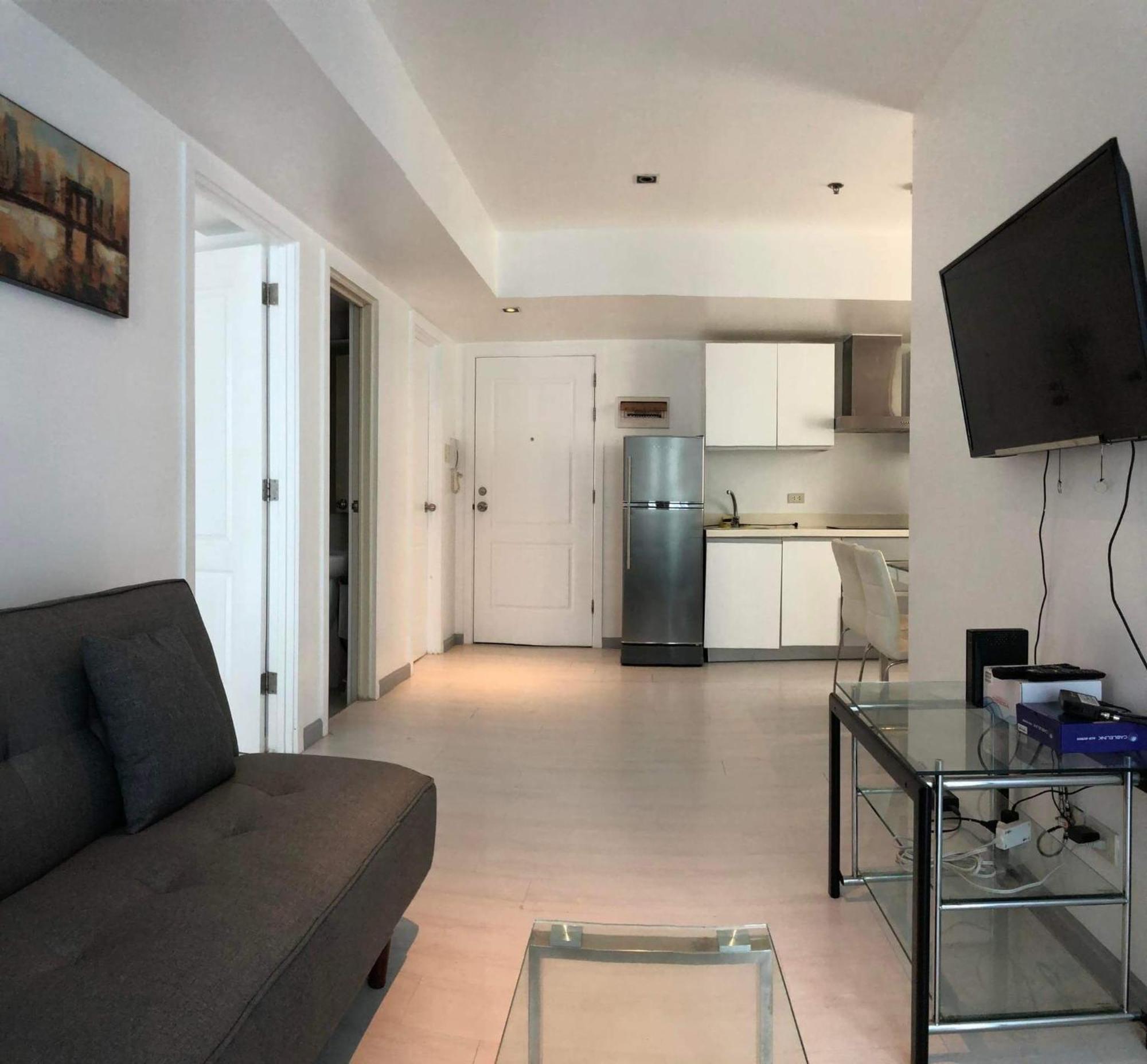 Azure Beach Residences Staycation * Manila