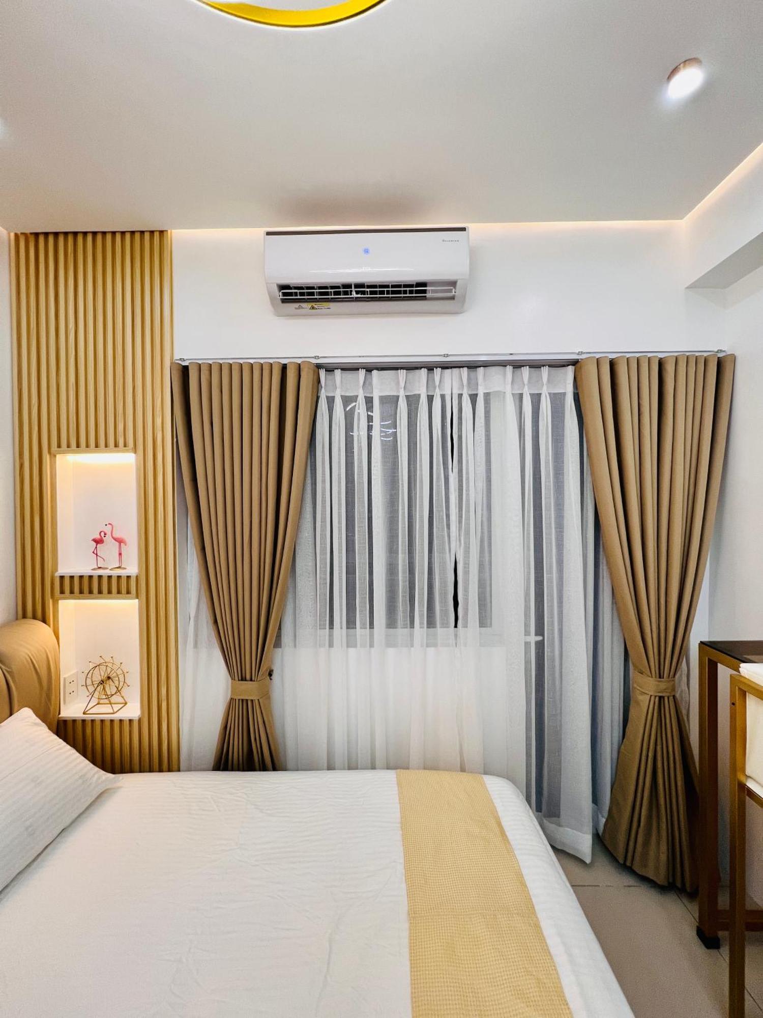 Breeze Residences - Bay View Apartment