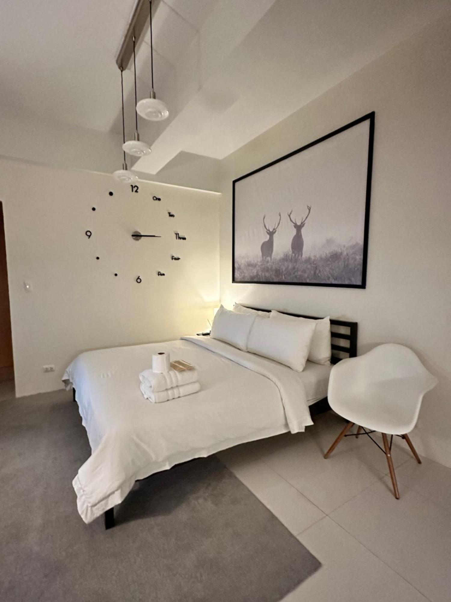 Apartment 101 Newport Blvd Unit 2a Cluster 4 By Rechelle Nunag
