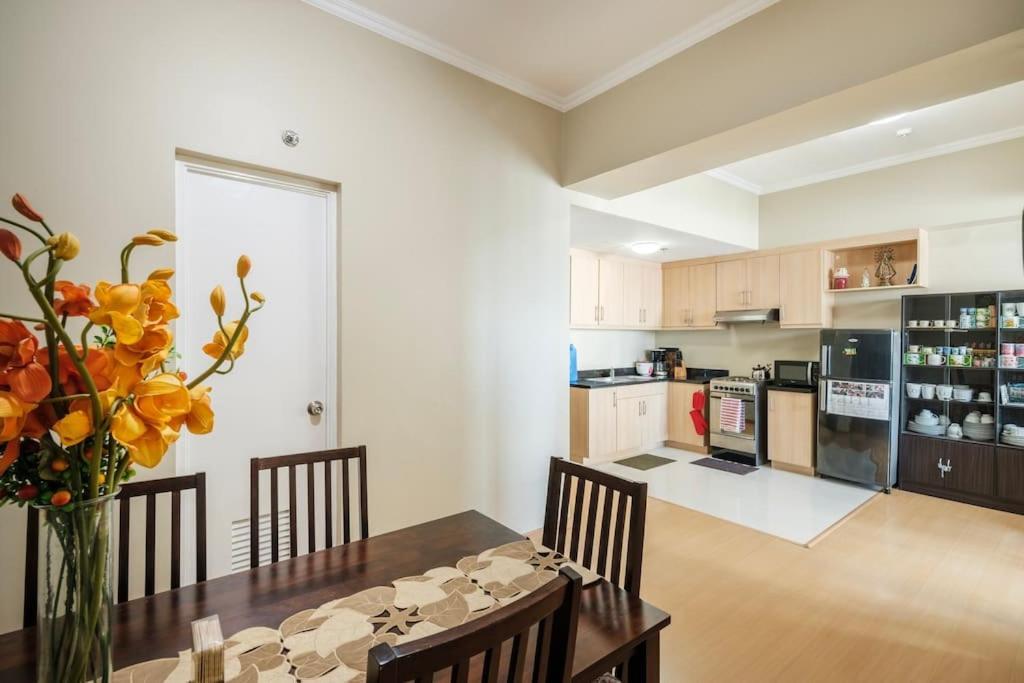 Apartment Stayhere Burgos Circle 1 Bedroom Avant@fort Gym