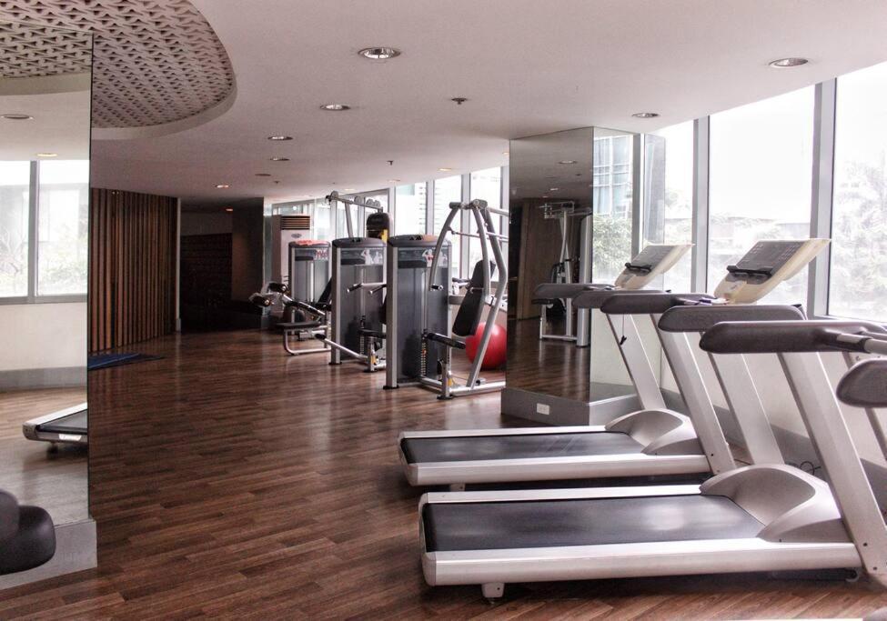 Stayhere Burgos Circle 1 Bedroom Avant@fort Gym *