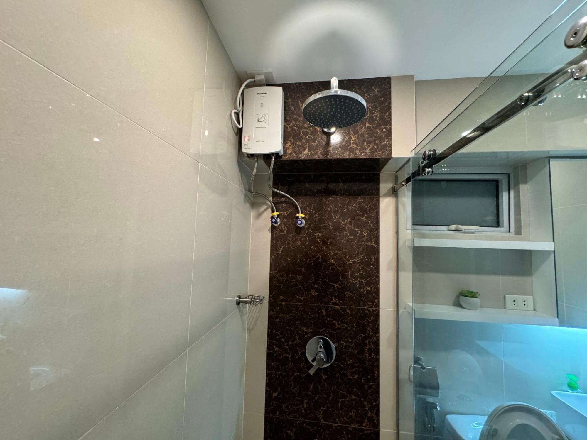 Apartment Brand New 2br In Bgc With Wifi Netfix And *