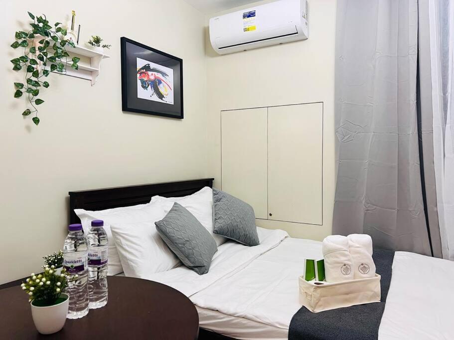1br Condotel At Sunshine100 Plaza - 17f #ss06