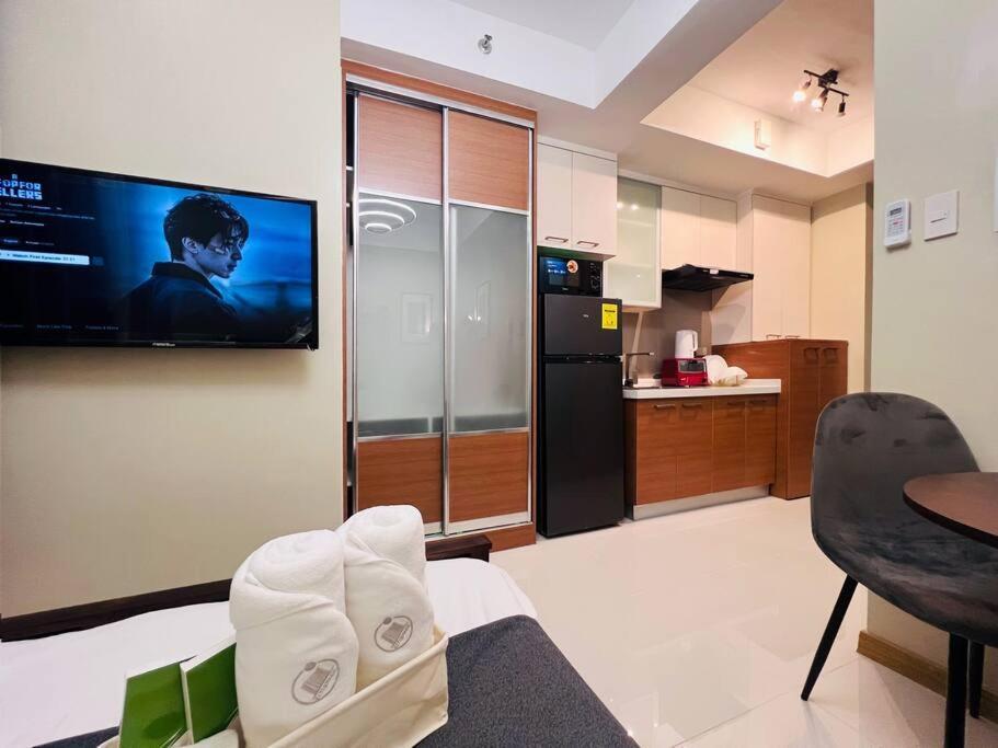 Apartment 1br Condotel At Sunshine100 Plaza - 17f #ss06