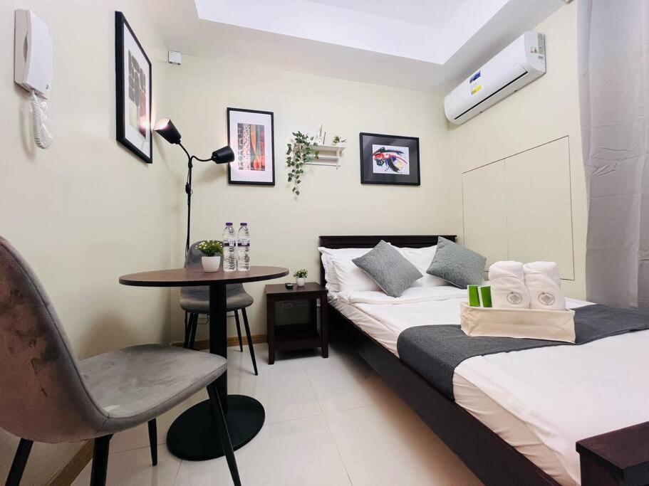 1br Condotel At Sunshine100 Plaza - 17f #ss06 *