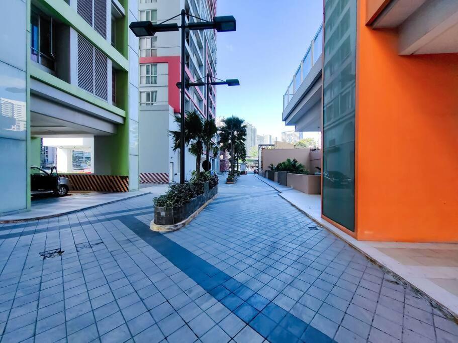 Apartment 1br Condotel At Sunshine100 Plaza - 17f #ss06