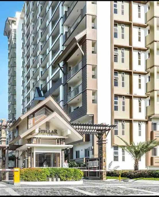 Urban Oasis 1 Bedroom Apartment