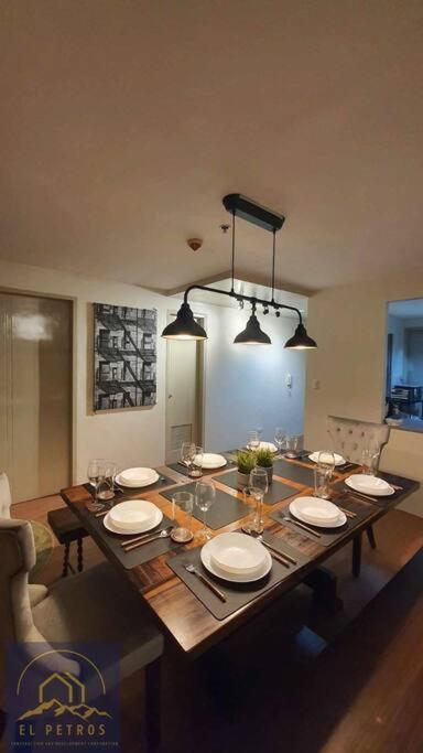 Apartment Penthouse In Quezon Ri *