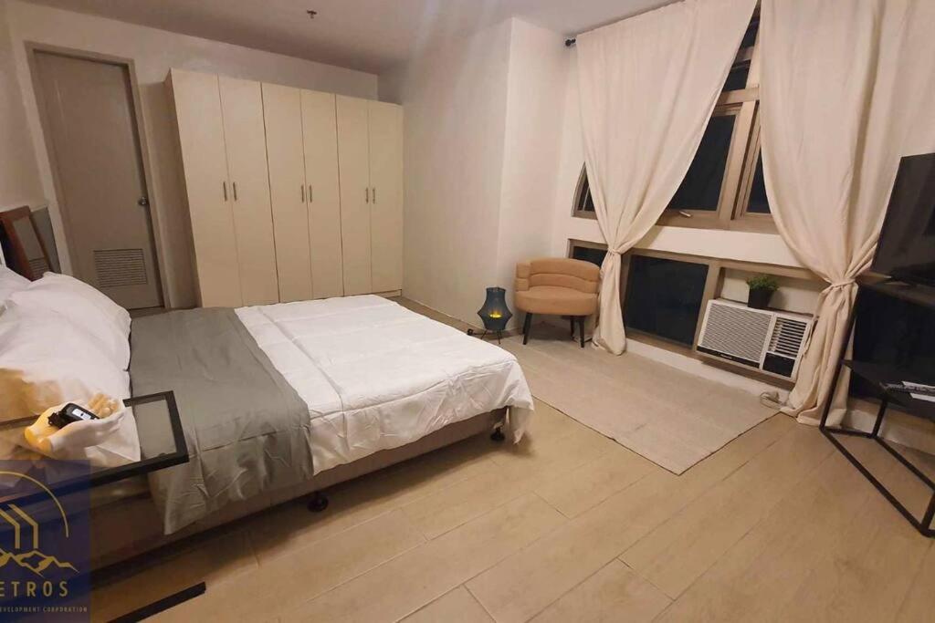 Penthouse In Quezon Ri