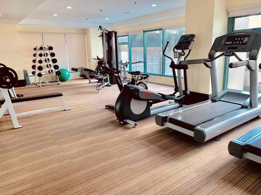 Staycation Between St Lukes & Shangrila The Manila