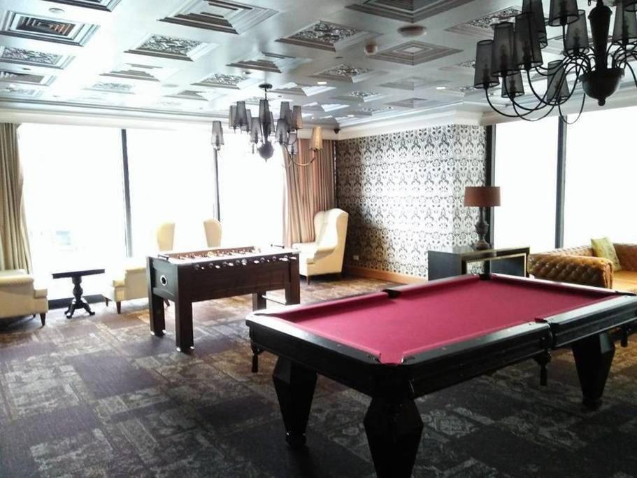 Stayhere Penthouse Executive 3br In Vibrant Makati