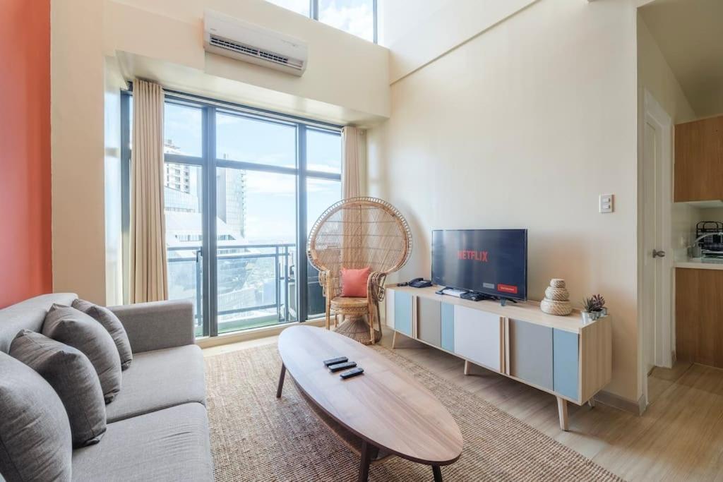Stayhere Penthouse Executive 3br In Vibrant Makati *