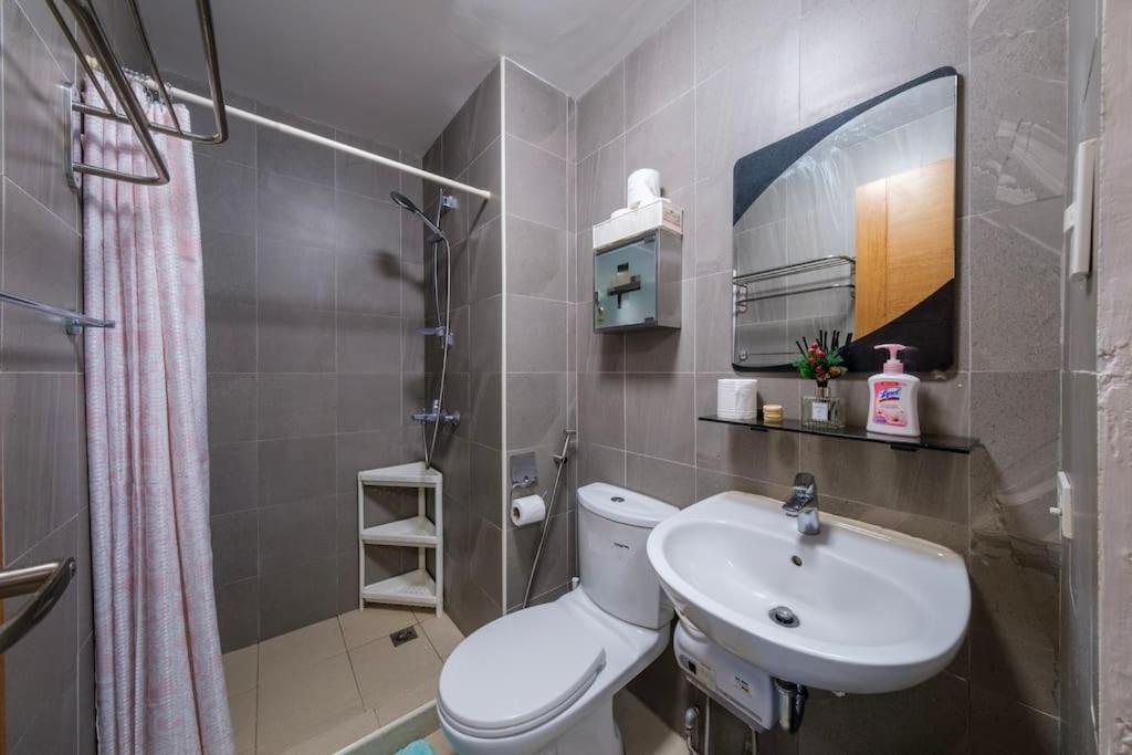 Stayhere Bgc Studio For Business Icon Plaza Bgc Manila
