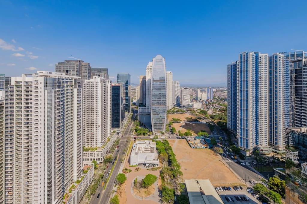 Stayhere Bgc Studio For Business Icon Plaza Bgc * Manila