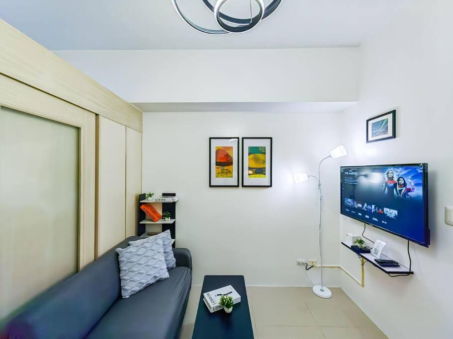 Apartment 1br Condotel W/ Balcony Sm Light Residences -lt06 *