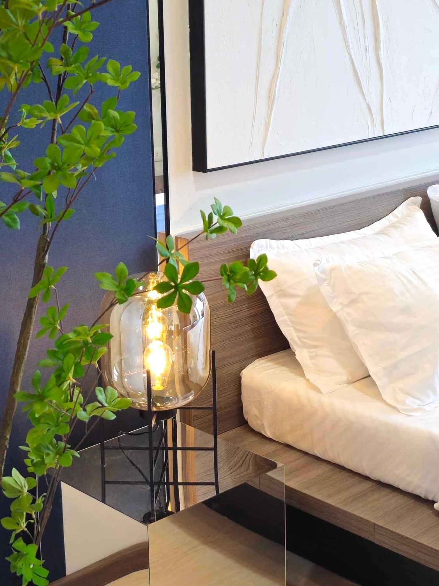 Deluxe Executive Corner Unit In Makati Apartment Manila