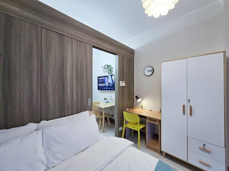 1br Unit Condotel W Balcony Fame Residences -fm29