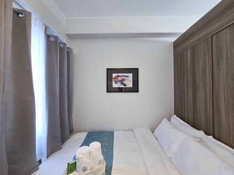 1br Unit Condotel W Balcony Fame Residences -fm29 *
