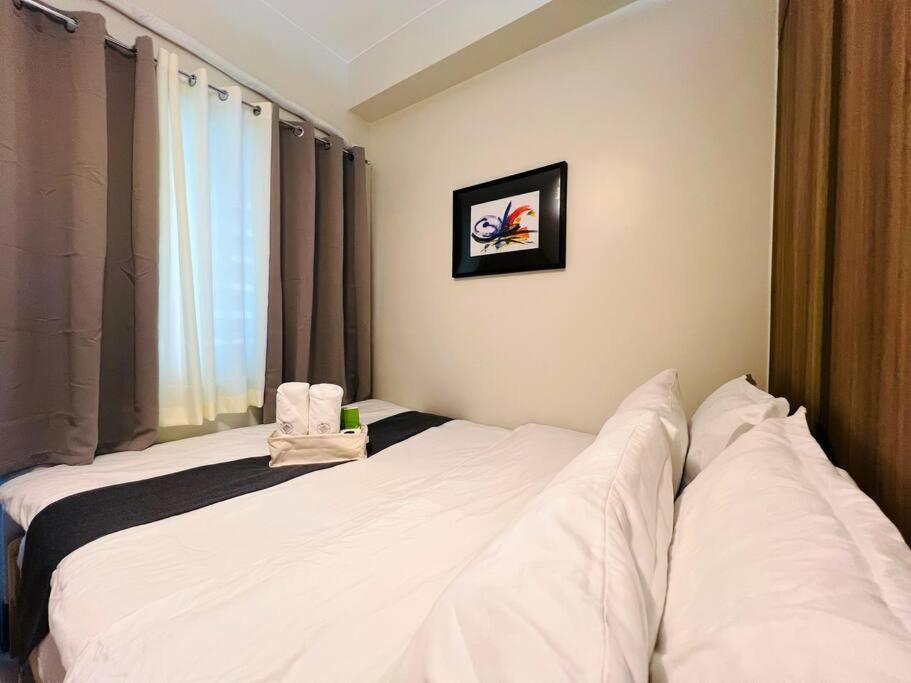 1br Unit Condotel W Balcony Fame Residences -fm28 *