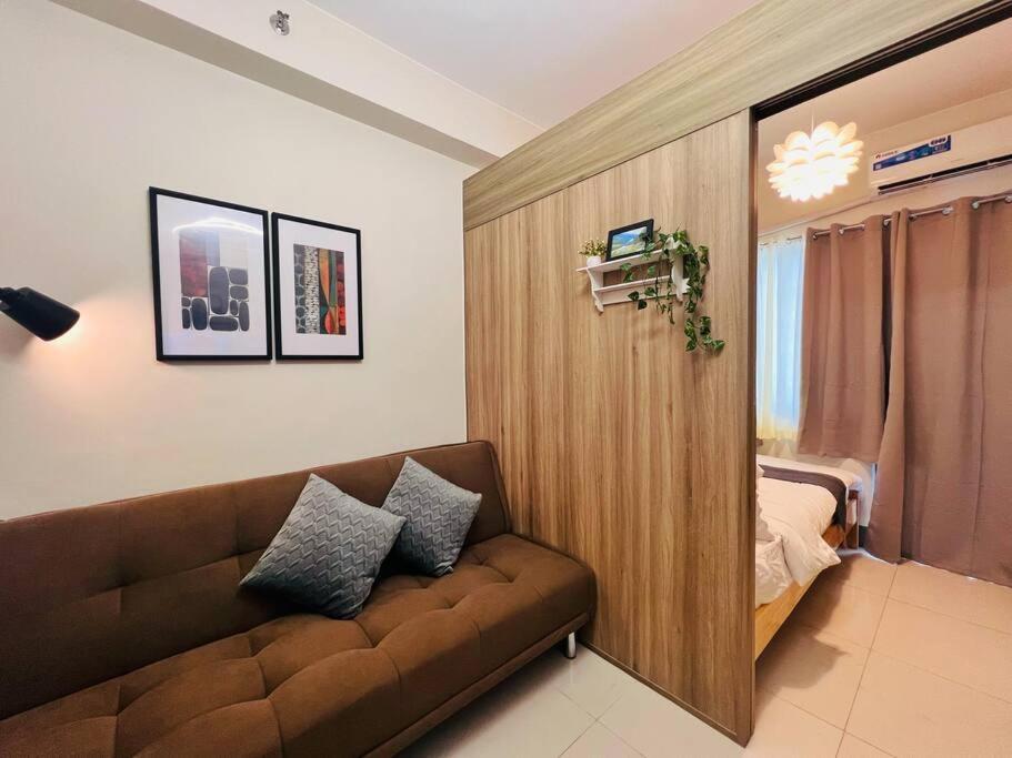 1br Unit Condotel W Balcony Fame Residences -fm27 *