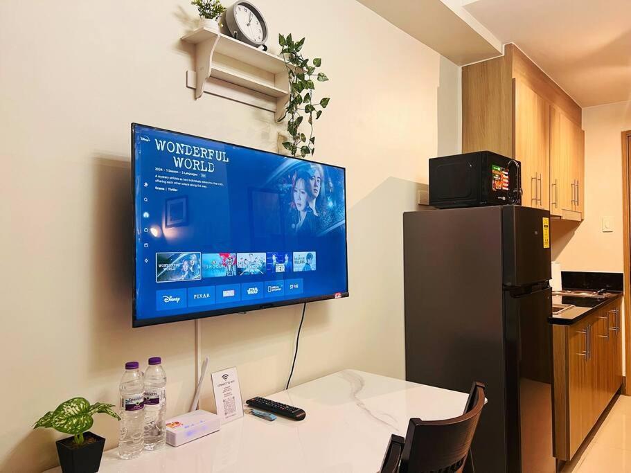 1br Unit Condotel W Balcony Fame Residences -fm26 Manila