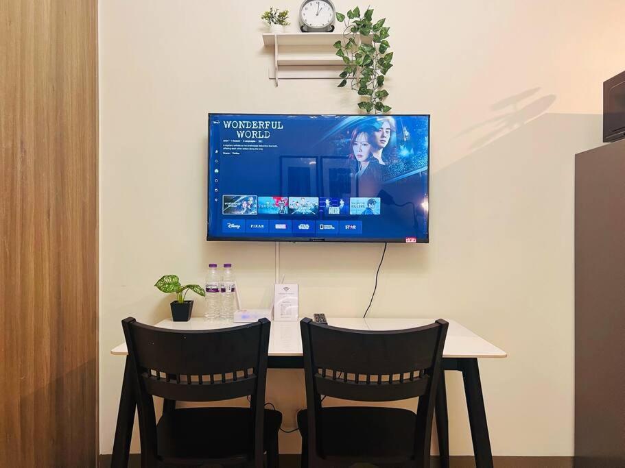 1br Unit Condotel W Balcony Fame Residences -fm26 Apartment