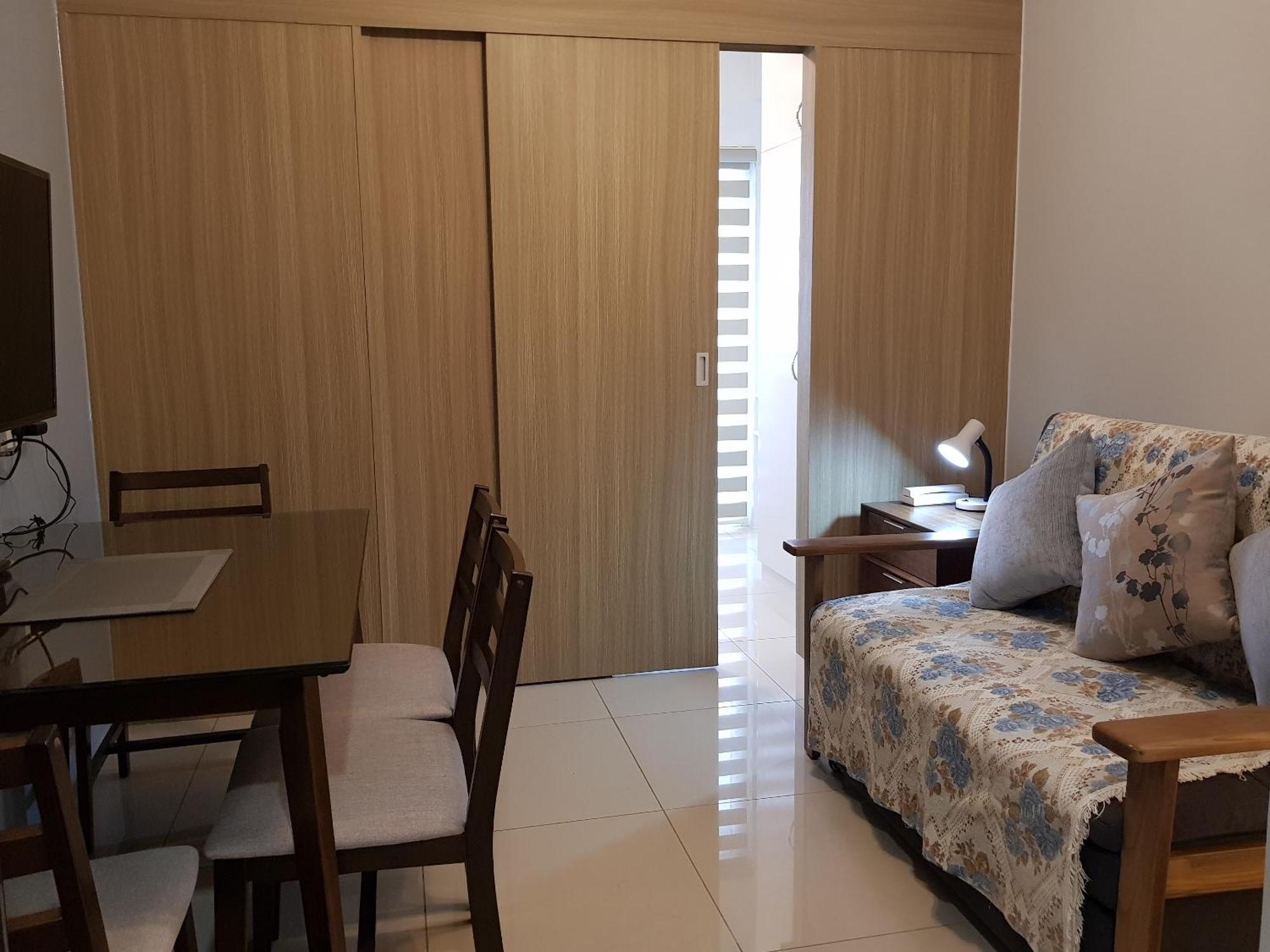 Breeze Residences By Cs Luxe Manila