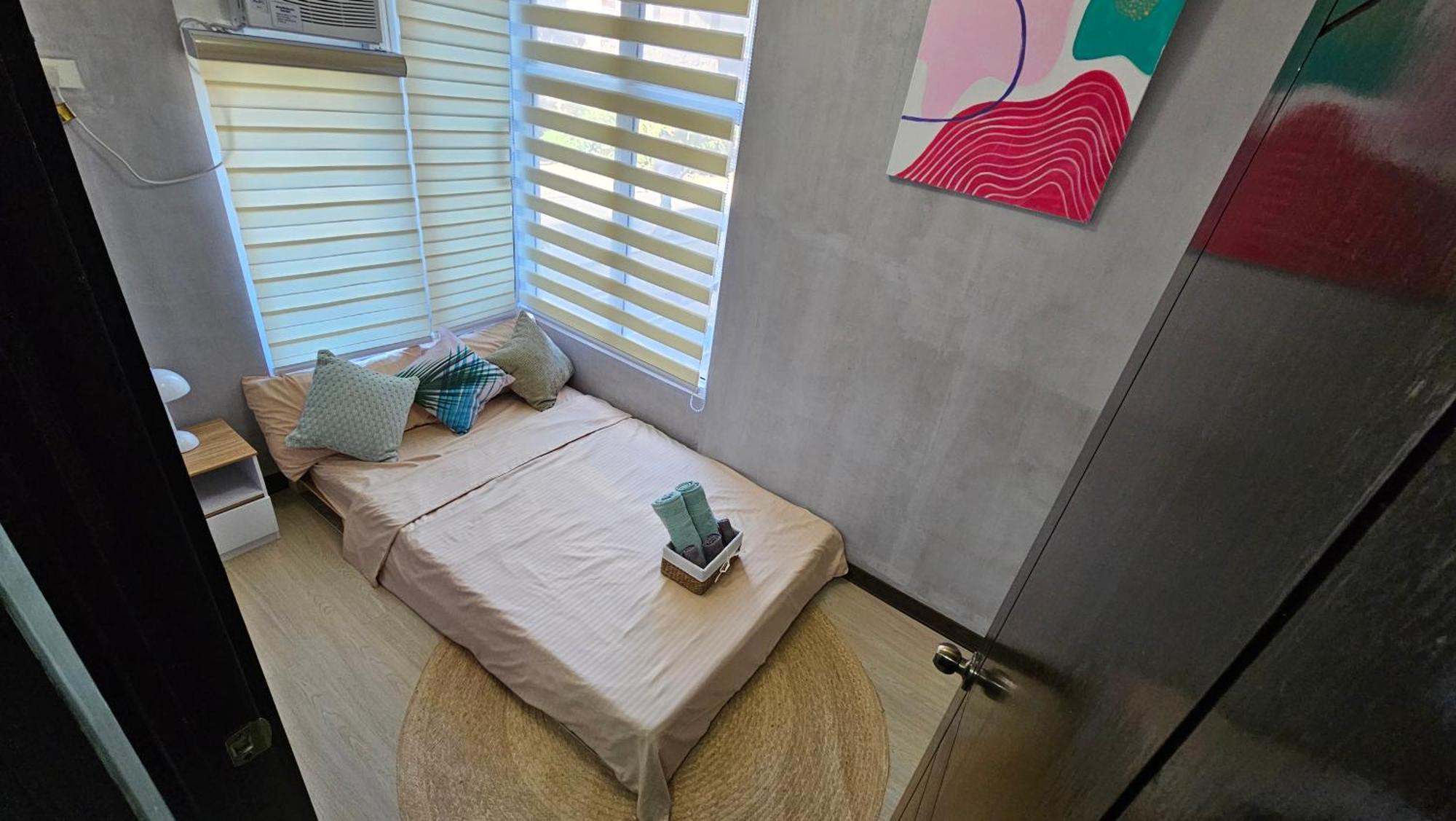 Cozy Budget-friendly 2-bedroom Condo, Near The Airport Manila