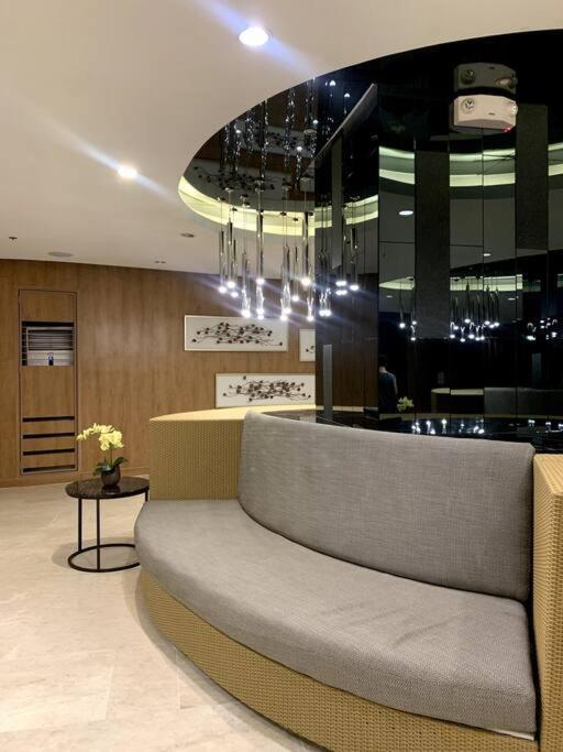 Shore Residences Moa Pasay Naia *